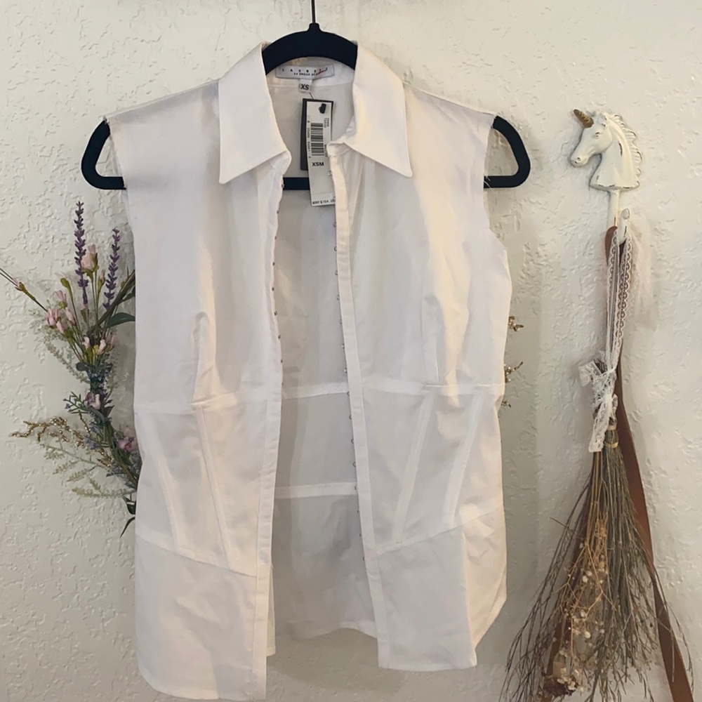 Clearout 🎉 NWT Laundry By Shelli Segal White Corsette Blouse Tank sleeveless